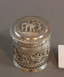 Image description is not available for DU1976.16a-b